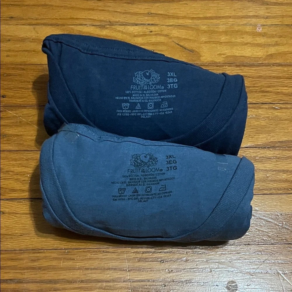 Fruit of the Loom Dark Blue and Light Blue T-Shirts